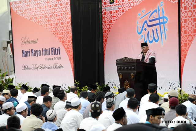 2015-07-17 - Shalat Idul Fitri 6