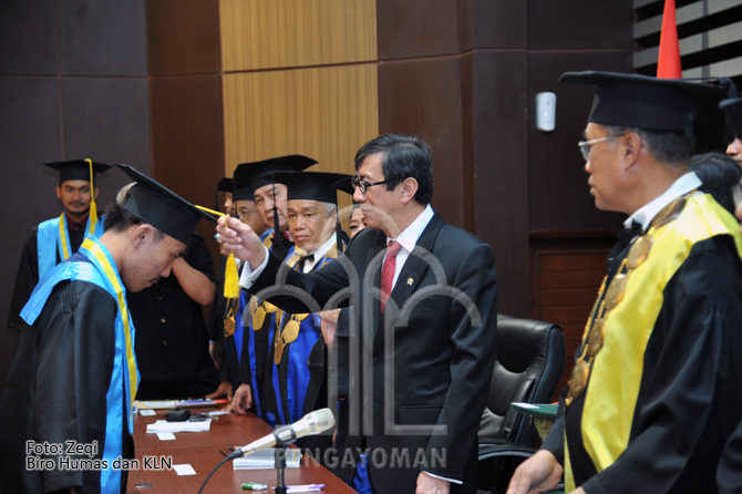 2015 10 03 Wisuda STIH Litigasi 1