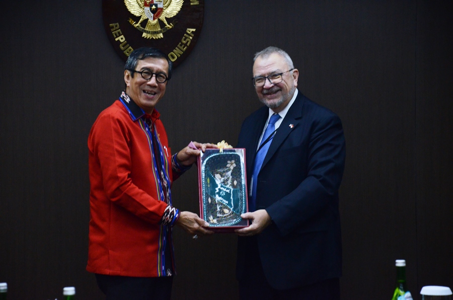 2019 12 05 Courtesy Call Menkumham US ABC 1