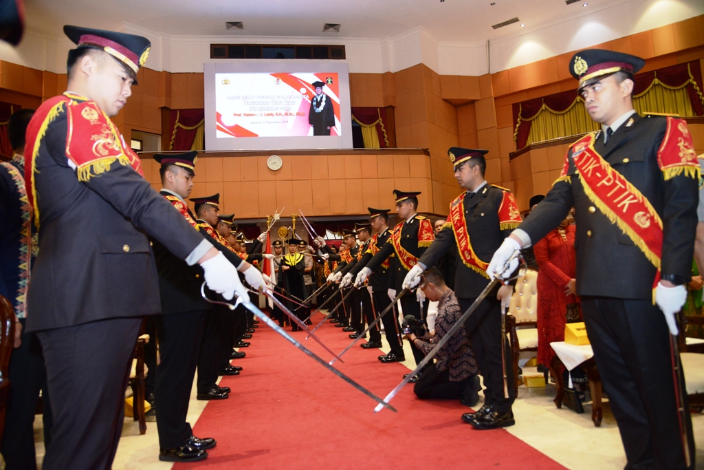 2019 09 11 Pengukuhan Guru Besar 2